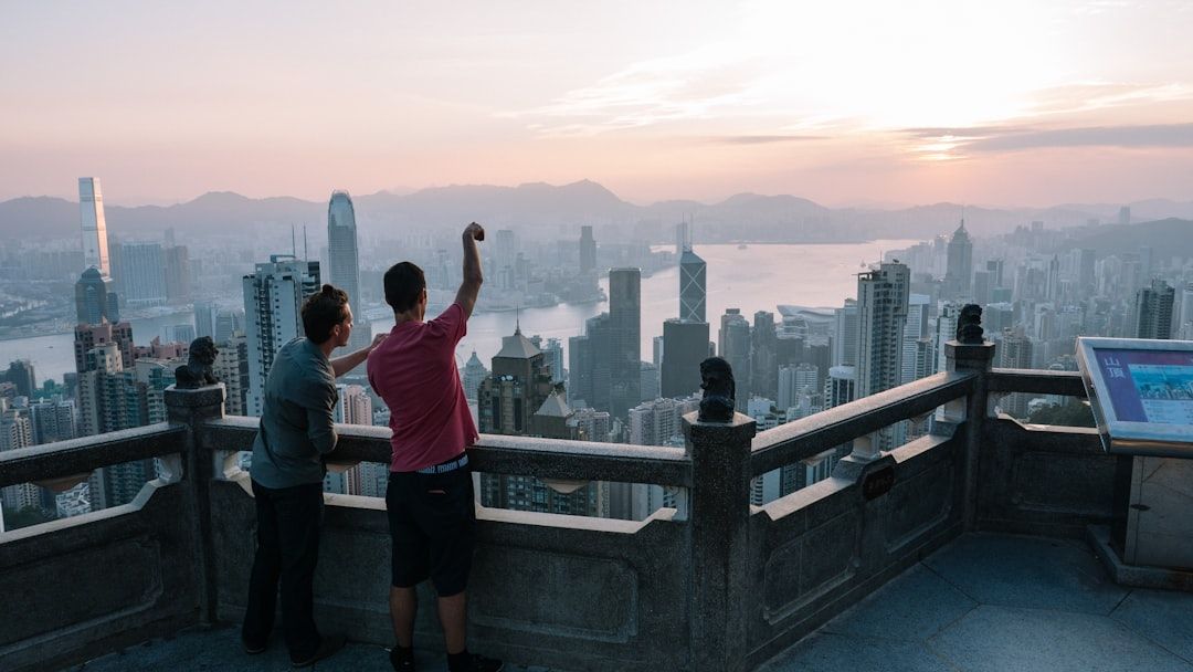 How to Maintain Peak Performance During All-Nighters